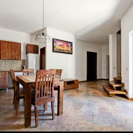 Apartment Dal Centurione Rome